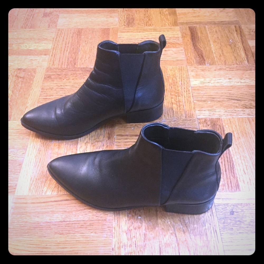 Frank and Oak Chelsea Boots Sz 6.5